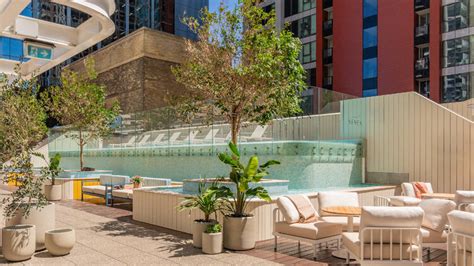 harper rooftop bar